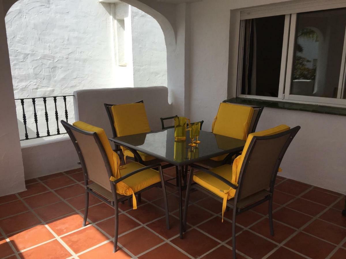 Beautiful 2 Bedroom @ Puerto Banus! Apartment *