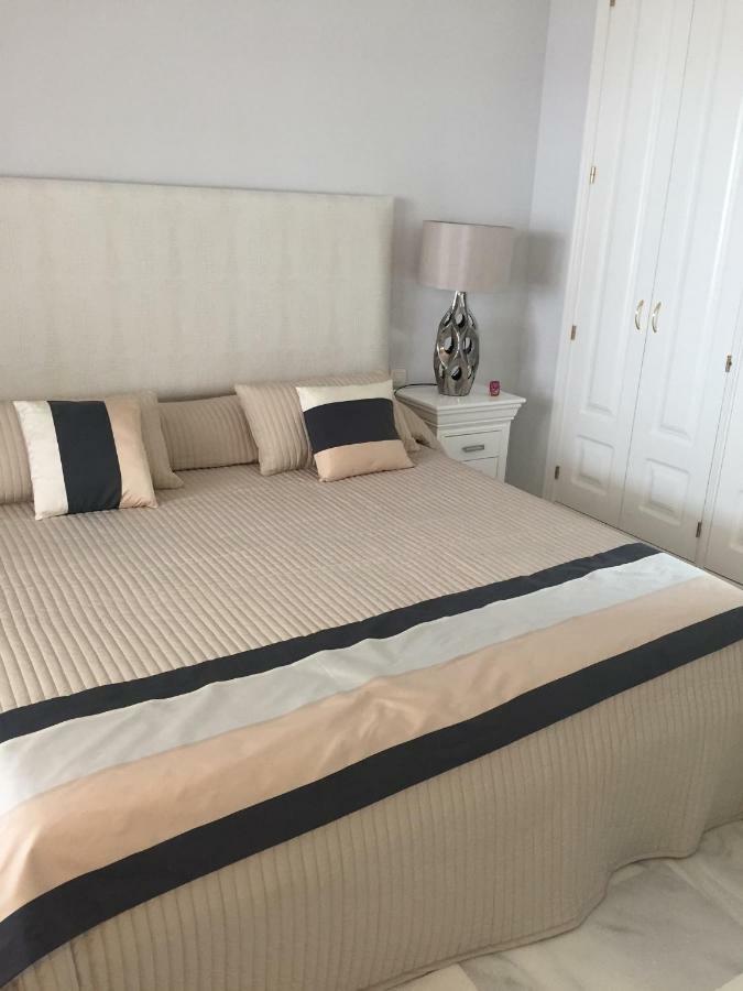 Beautiful 2 Bedroom @ Puerto Banus! Marbellac