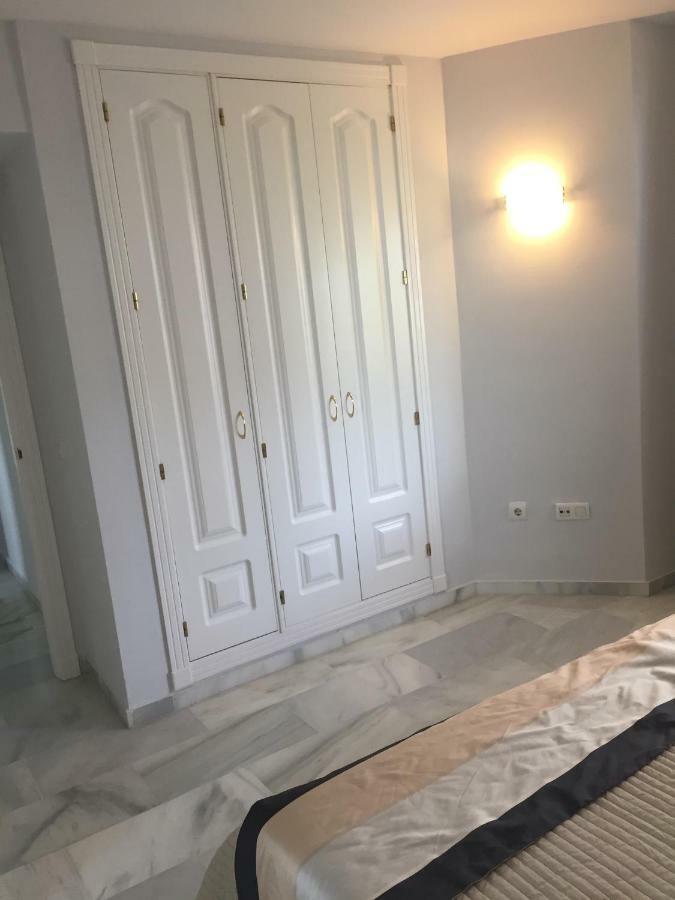 Appartement Beautiful 2 Bedroom @ Puerto Banus!